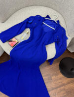 فستان أزرق بتطريز على الكتف من متجر اليان